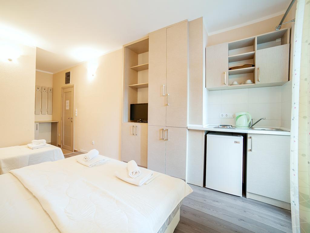 Pansion Nobel Hotel Petrovac Room photo