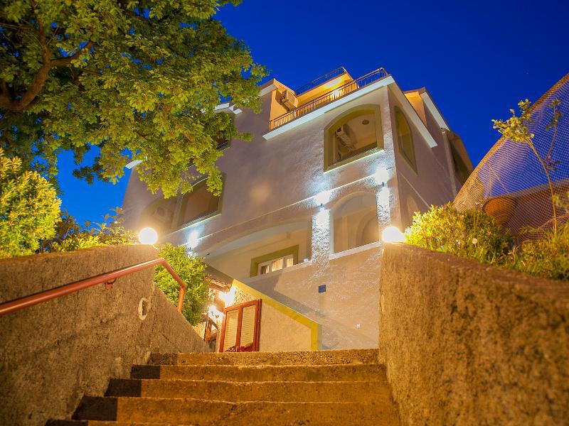 Pansion Nobel Hotel Petrovac Exterior photo