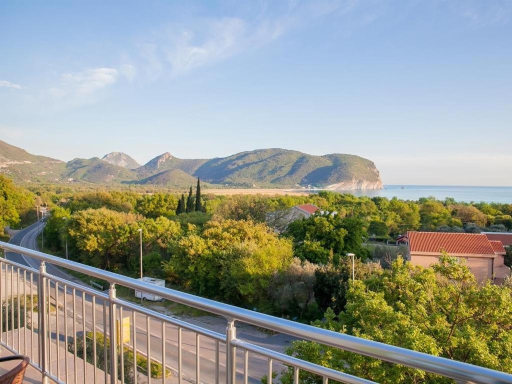 Pansion Nobel Hotel Petrovac Room photo