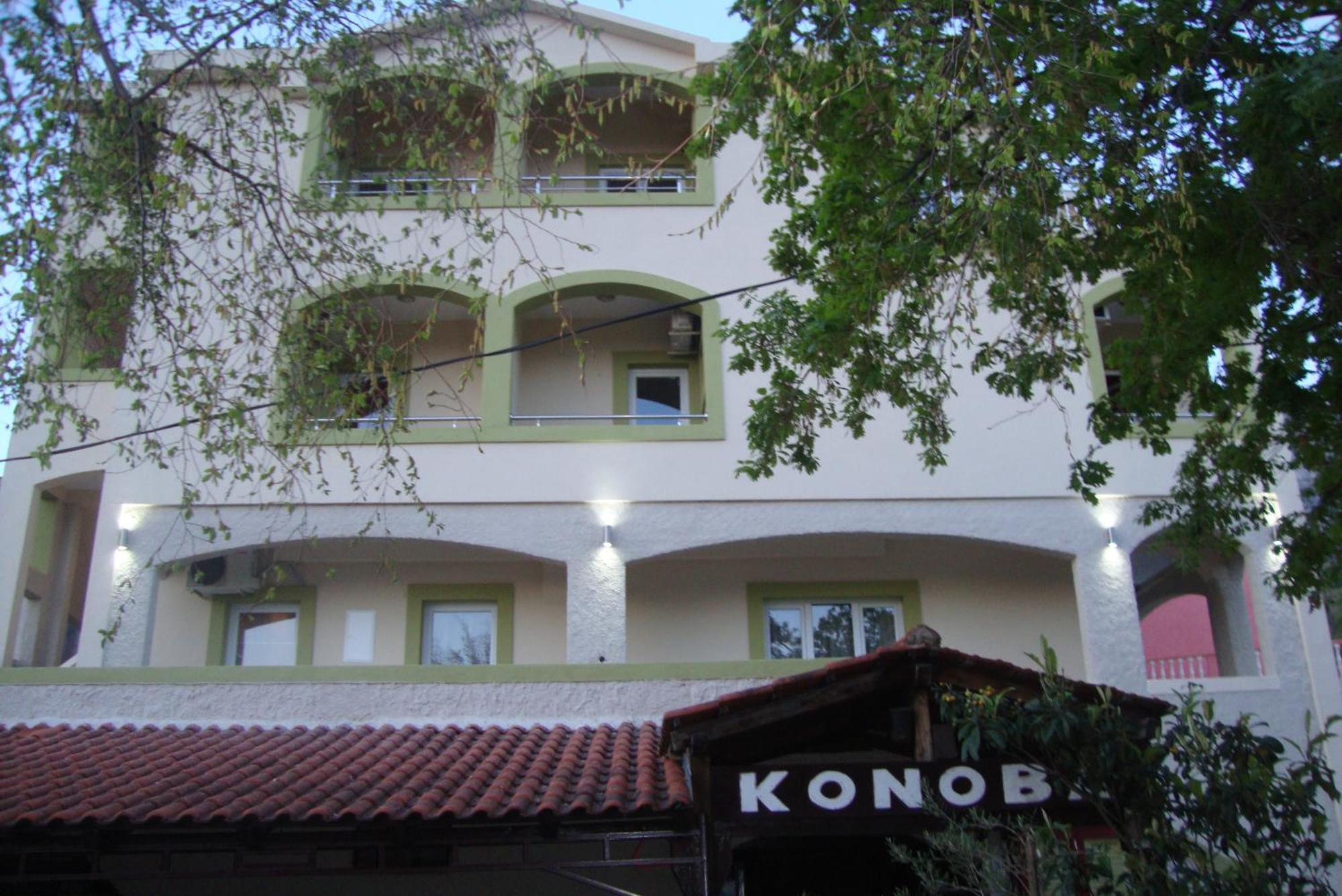 Pansion Nobel Hotel Petrovac Exterior photo