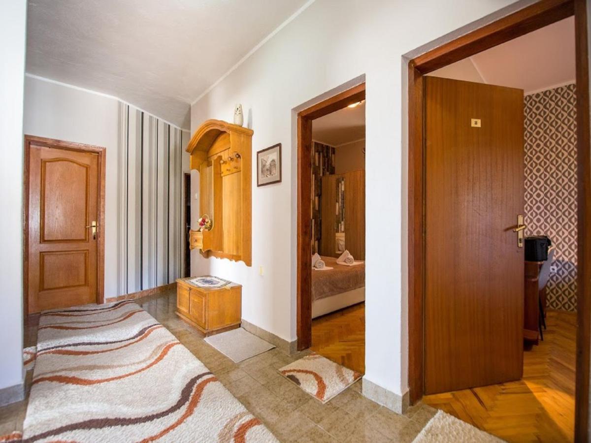 Pansion Nobel Hotel Petrovac Exterior photo